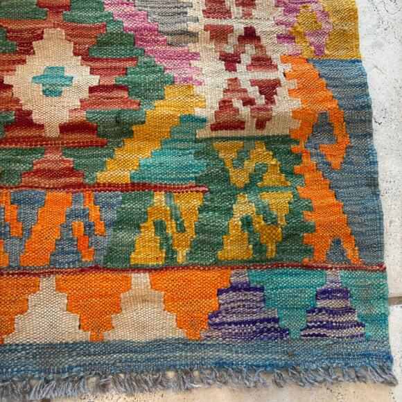 Vintage Kilim Wool Accent Rug Colorful Tribal Medallion 3.2' x 5' - Picture 7 of 9